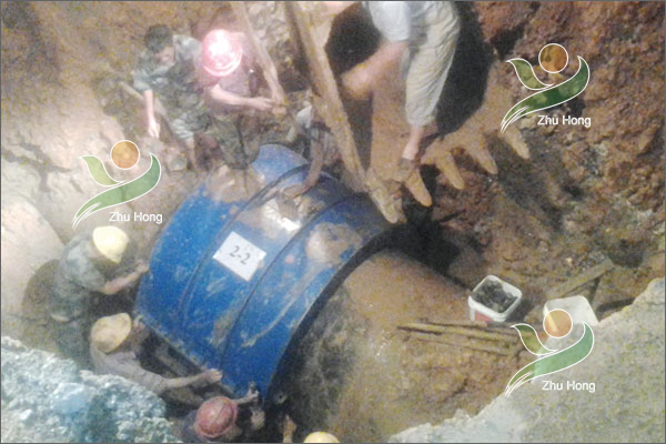湖南水務集團使用“鑄鴻”非標承插口修補器搶修